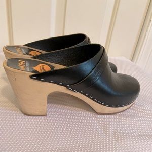 Swedish Hasbeen Toffel Clogs
